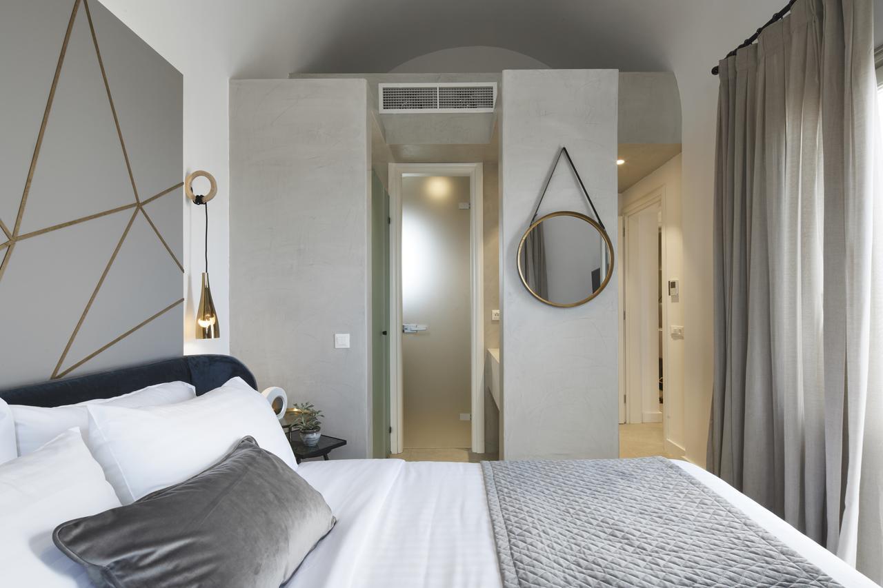 Altera Pars Suites Mesaria Buitenkant foto