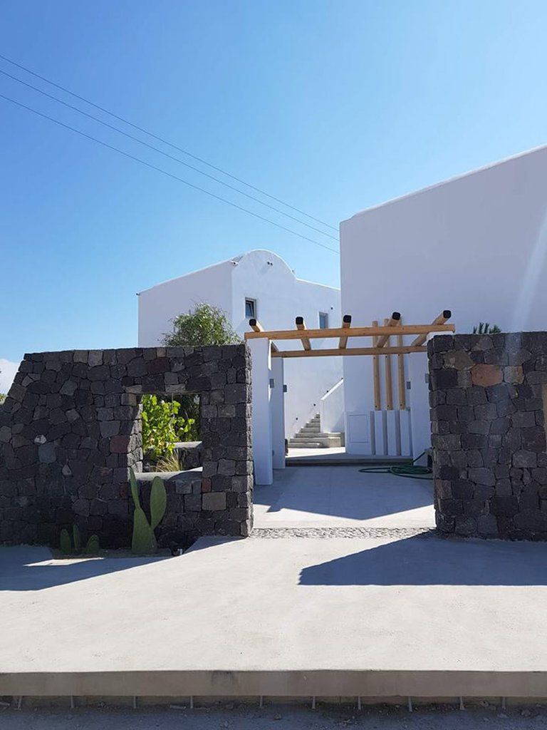 Altera Pars Suites Mesaria Buitenkant foto