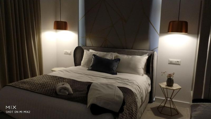 Altera Pars Suites Mesaria Buitenkant foto